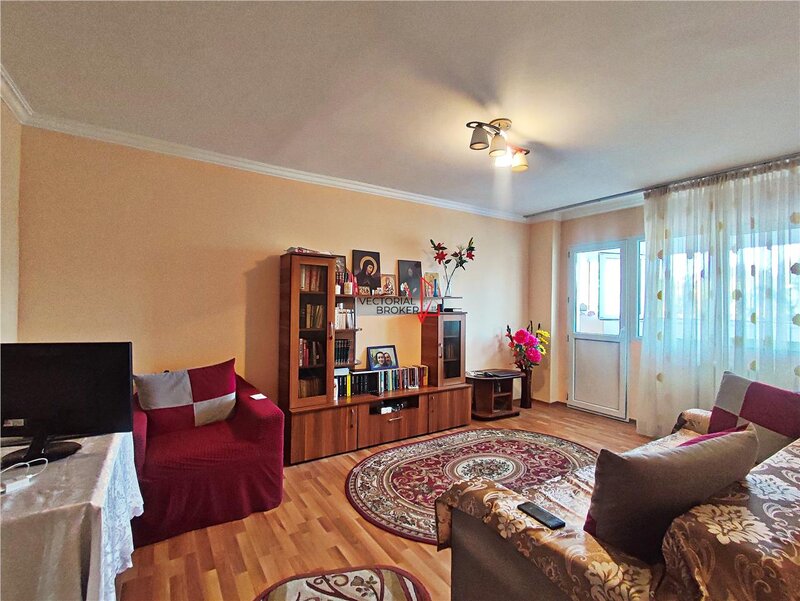 Tei Apartament decomandat la et.2/10, vedere panoramica pe parcul TEI