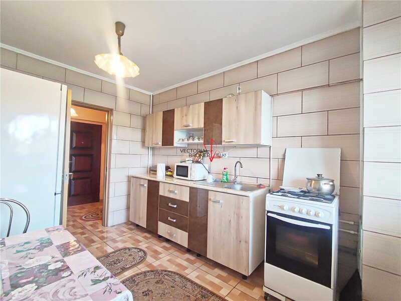 Tei Apartament decomandat la et.2/10, vedere panoramica pe parcul TEI