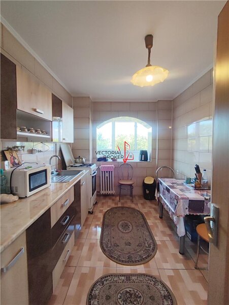 Tei Apartament decomandat la et.2/10, vedere panoramica pe parcul TEI